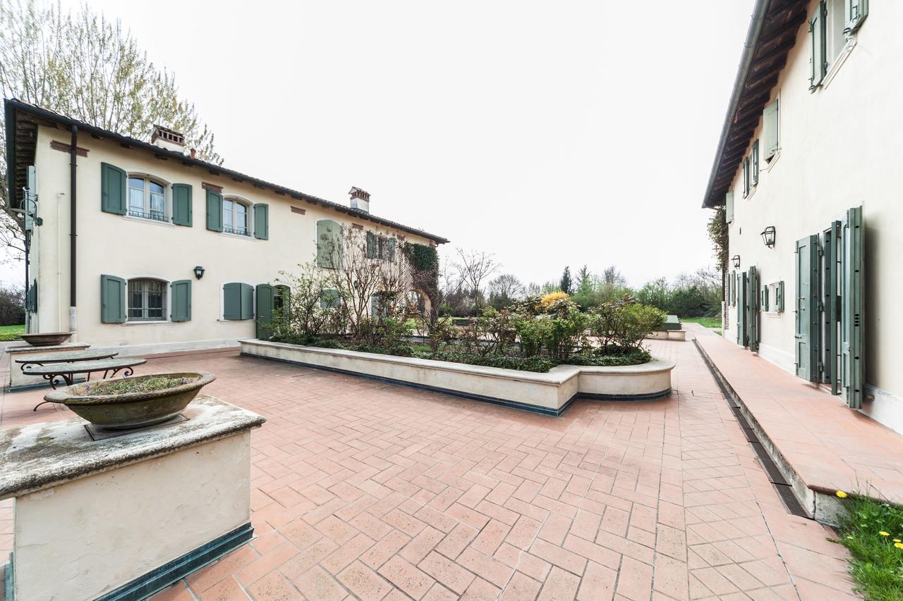 Il Borgo Di Minerva 호텔 미네르비오 외부 사진